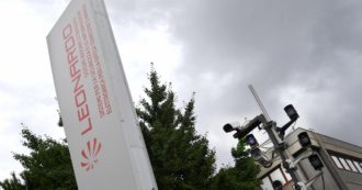 Copertina di “Leonardo, tangenti per appalti su misura”. Indagati 10 dirigenti, anche 2 società Google