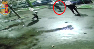 Milano, spara a due persone la notte di Capodanno: arrestato. Il video del tentato omicidio