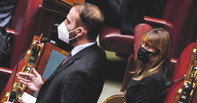 Panico tra i peones renziani: “Quindi ora  che facciamo?”