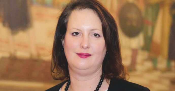 Pesca, la ministra fa il presepe e si perde 1 milione al giorno