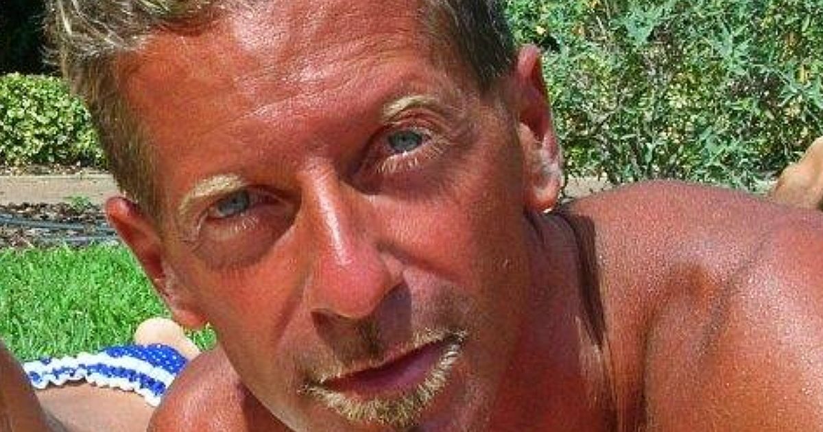 “Massimo Bossetti per apparire nel documentario è stato pagato! Quanto? Netflix può dare 50mila euro uno come lui”: la rivelazione di Fabrizio Corona