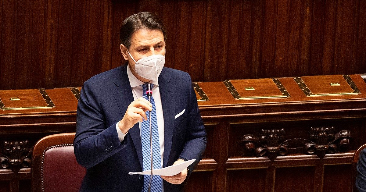 Crisi di governo, Conte supera la maggioranza assoluta alla Camera: la fiducia approvata con 321 voti a favore, 259 contrari e 27 astenuti