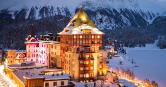 Copertina di Sankt Moritz, in quarantena il Badrutt Palace e il Kempinski: spendereste 10mila euro al giorno per restare blindati nella vostra suite?