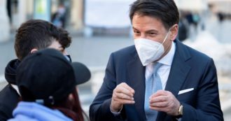 Copertina di Il premier chiede “aiuto”, apre al proporzionale e si prepara al Conte-ter