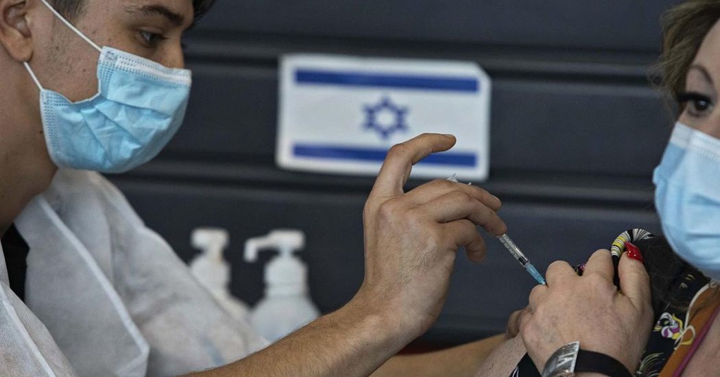 Vaccino Pfizer, il caso Israele. Contagiato il 6,6% di chi ha ricevuto la prima dose. Il virologo Pregliasco: “Questi dati confermano esigenza seconda dose e monitoraggio fase 4”