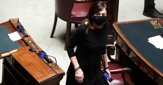 “Conte è meglio di Renzi: è umile, ci ha chiesto aiuto”