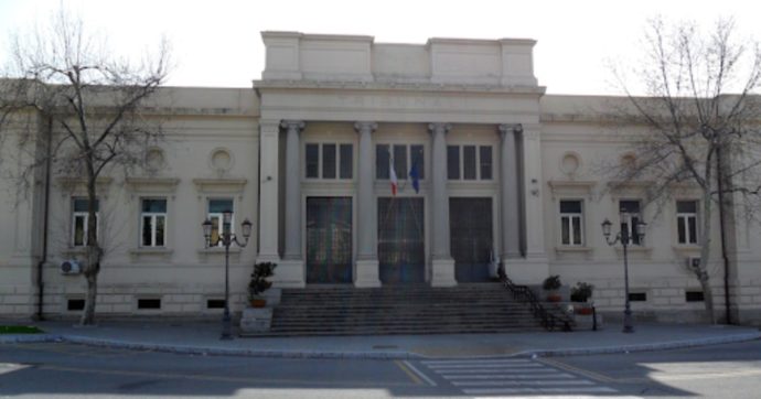 “Il tritolo piazzato al comune di Reggio Calabria nel 2004 serviva a favorire il consenso politico di Scopelliti”