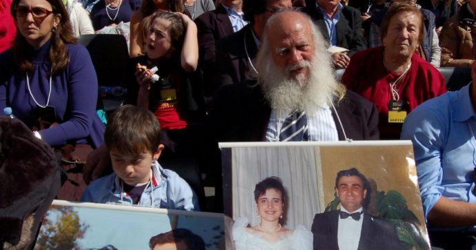 “Scoprì legami tra Cosa Nostra e Stato. Per questo fu ucciso l’agente Agostino”