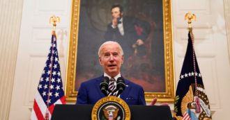 Copertina di Usa, con Joe Biden finisce la guerra tra scienza e politica: carta bianca a esperti, non solo sul Covid. “Sforzo più grande dall’era Roosevelt”