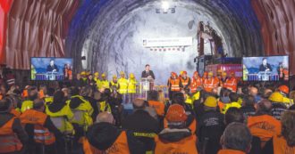 Copertina di “Il lato transitivo dell’insulto: Italia, la Calabria d’Europa”