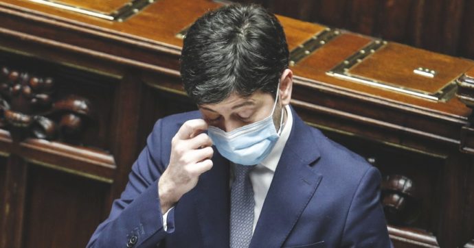 Il ministro Speranza sentito per 5 ore dai pm di Bergamo che indagano sul piano pandemico