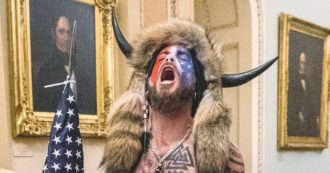 Assalto a Capitol Hill, un anno dopo Trump fa ancora presa. E l’opinione pubblica è spaccata