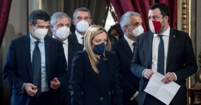 Destre in ordine sparso: elezioni subito, ma anche unità nazionale