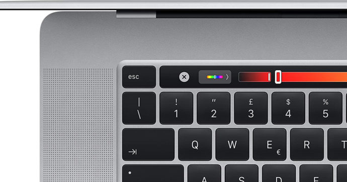 Apple MacBook Pro 16 pollici, su Amazon con sconto di 300 euro