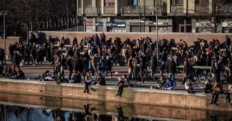Da Milano a Roma folla per lo shopping alla vigilia della zona gialla. Miozzo (Cts): “La curva può schizzare, non sia ritorno alla normalità”