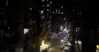 Copertina di Birmania, 20 minuti di rumore nella notte: la protesta dai balconi contro il colpo di Stato dei militari a Yangon – Video