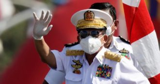 Copertina di Da cadetto insignificante al ruolo di nuovo dittatore