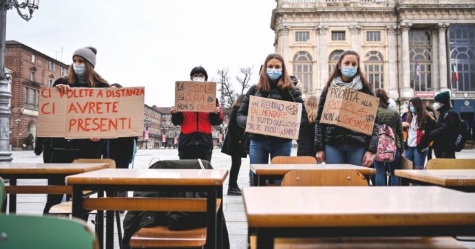 Ieri rientro a scuola per altre 7 Regioni (ma è a singhiozzo)