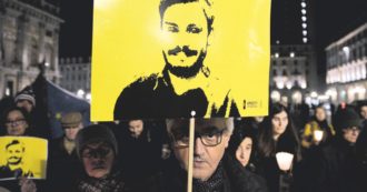 Copertina di “Con i Regeni, nell’ora più buia”