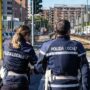 Copertina di Milano, assale due persone in strada con il machete: arrestato un 19enne