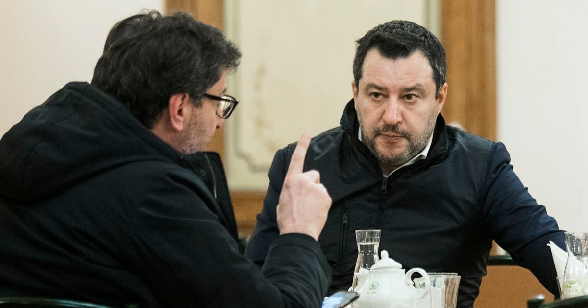 Governo, Salvini: “Draghi scelga, o noi o M5s”. Beppe Grillo in arrivo a Roma. Zingaretti: “Pd e Lega alternativi. Berlusconi nell’esecutivo? Penso di sì”. E dà l’ok a Conte “leader del fronte progressista”