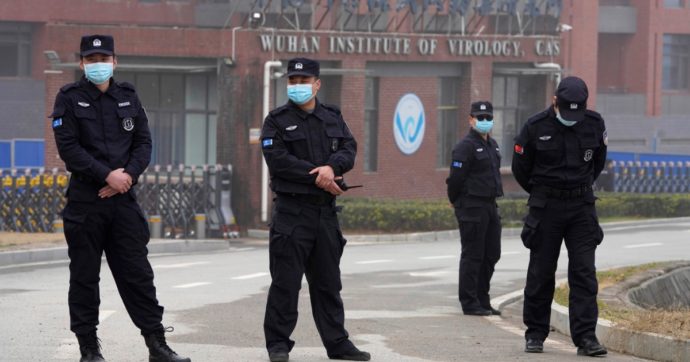 Covid, torna il lockdown in un’area di Wuhan. Le autorità locali: “Solo ingressi, zero uscite e zero assembramenti”