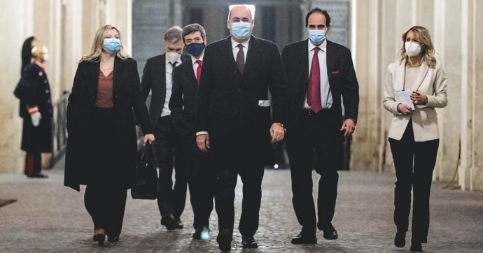 La sinistra deve sostenere l’esecutivo?