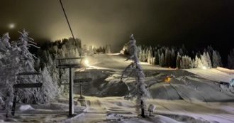 Copertina di Mondiali di Cortina, falsa partenza: la forte nevicata della notte annulla la combinata femminile in apertura (VIDEO)