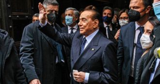 Copertina di Ruby ter, la posizione di Berlusconi stralciata dal processo di Roma: “Salute compromessa, è impedito a comparire”. Rinvio al 2 novembre