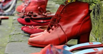 Copertina di Uccisa a coltellate in strada a Lodi: fermato compagno