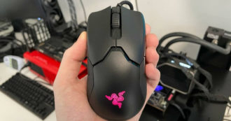 Copertina di Razer Viper 8K Hz, recensione. Mouse gaming dall’approccio originale