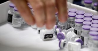 Vaccino Covid, infialamento e produzione: le aziende italiane che potrebbero farlo. E Moderna non azionerà brevetti durante pandemia
