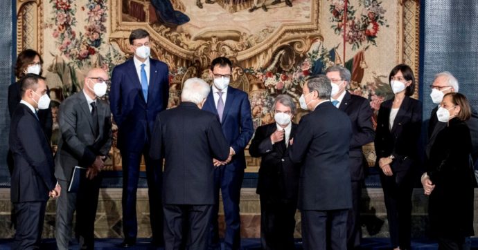 “Ministri, sobrietà”. Il primo monito del premier Draghi
