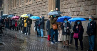 Copertina di Catalogna, dopo il voto l’indipendenza è ancora irrisolta. Intanto le imprese fuggono