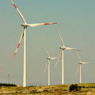 Copertina di Energia, l’eolico della discordia: ecco perché conviene