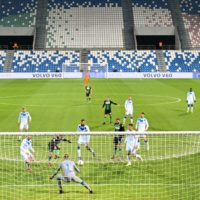 Il 9 marzo Sassuolo-Brescia è l’ultima partita prima del Dpcm che ferma lo sport professionistico. Finisce 3-0 per gli emiliani (LaPresse/Massimo Paolone)