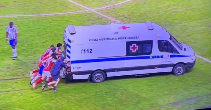 Domeniche Bestiali – Proteste con l’arbitro? Basta che non sia ‘Iron Man’ Drysdale. In Portogallo entra l’ambulanza, ma esce a spinta