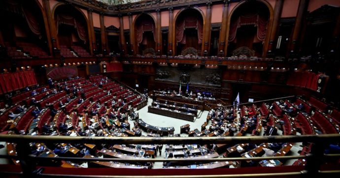 Trivelle, nucleare e bollette: ora riparte la guerra in aula