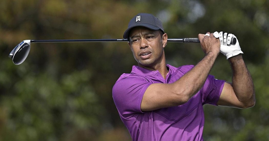 Tiger Woods, grave incidente in auto per il campione di golf: “Multiple fratture alle gambe”