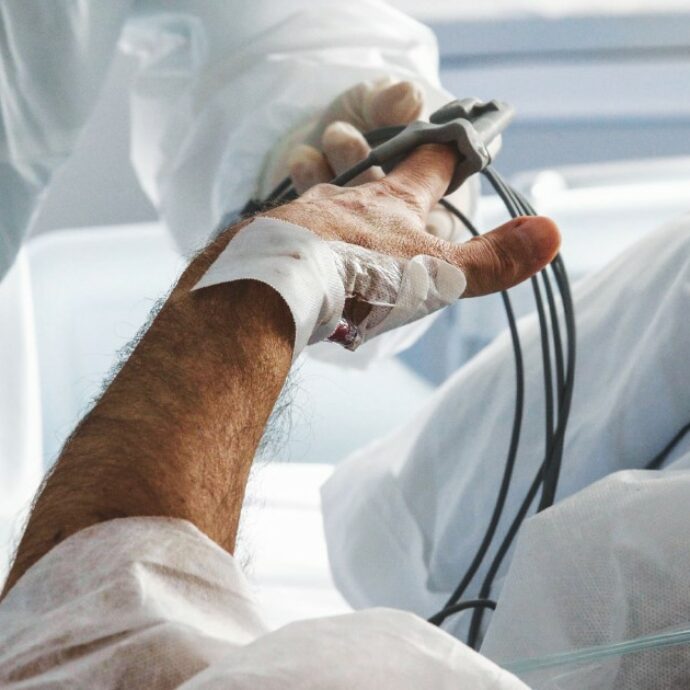 Suicidio assistito, la lettera di Mario: “È un mio diritto. Mi state condannando a soffrire ogni giorno di più, a essere torturato”