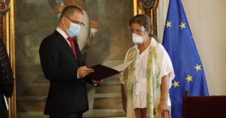 Copertina di Venezuela, in dodici giorni è successo di tutto