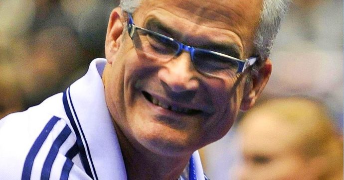 L’ex coach Usa John Geddert morto suicida: era accusato di 24 casi di abusi su giovani ginnaste e per traffico di esseri umani