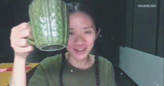 Copertina di I prevedibili Globe su Zoom: regine, tazzine e Pausini