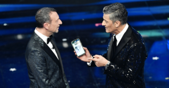 Copertina di Sanremo 2021, ascolti più bassi dello scorso anno (nonostante gli italiani costretti a casa): 46,6% di share