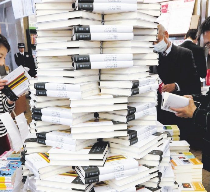 ‘Florence Book Party’: un firmacopie natalizio che non distingue tra autori con editore e indie