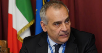 Copertina di Lamberto Giannini è il nuovo capo della Polizia. Ok in Cdm anche al decreto per rinviare all’autunno le elezioni comunali