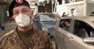 Copertina di Vaccino Covid, a Milano apre il drive through dell’esercito: “Soluzione per le persone con difficoltà motorie. Pochi minuti per iniezione”