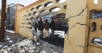 Armi in Arabia: “Bombe sui civili. E l’Italia sapeva”