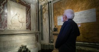 Copertina di Dante, ecco le celebrazioni per i 700 anni dalla morte. Franceschini: “Rappresenta l’identità nazionale nata ben prima dello Stato Italiano”