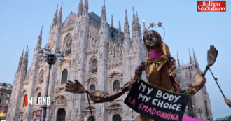 Copertina di “L’8 marzo non è un giorno di festa ma di lotta”: a Milano Non una di meno porta in piazza la Smadonnina – Video